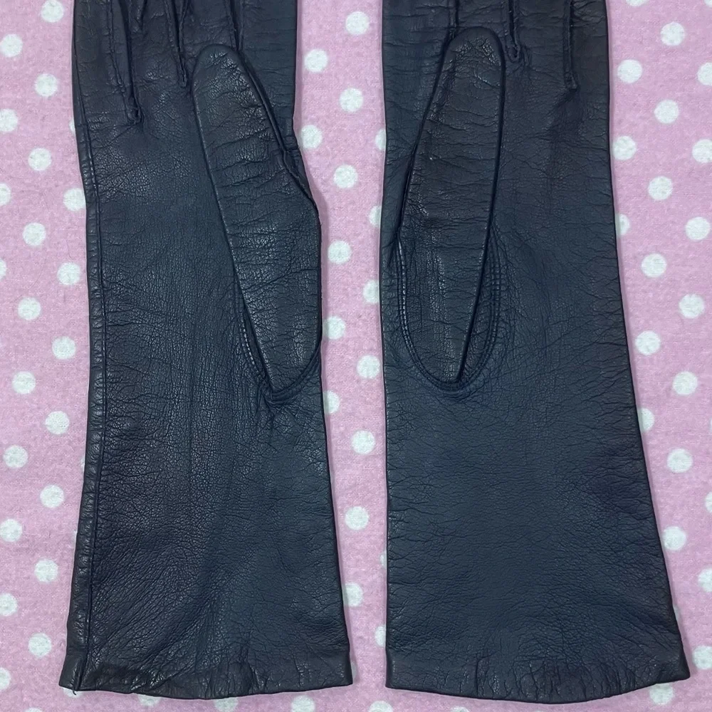 Black Leather Gloves